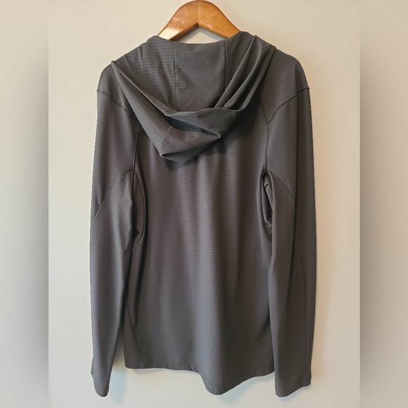 LuLuLemon Surge Warm Full Zip - Picture 6 of 9